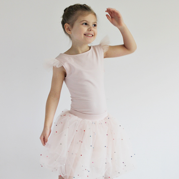 3357 Podľa snov dievčat sme vytvorili body Ballerina, ktoré vám umožnia preniesť sa do fascinujúceho sveta tanca, o ktorom sníva každé dievča.